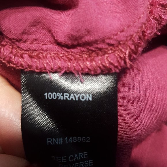 Torrid 3/4 Sleeve V Neck Shirt Size 1 (1X) - Picture 4 of 6